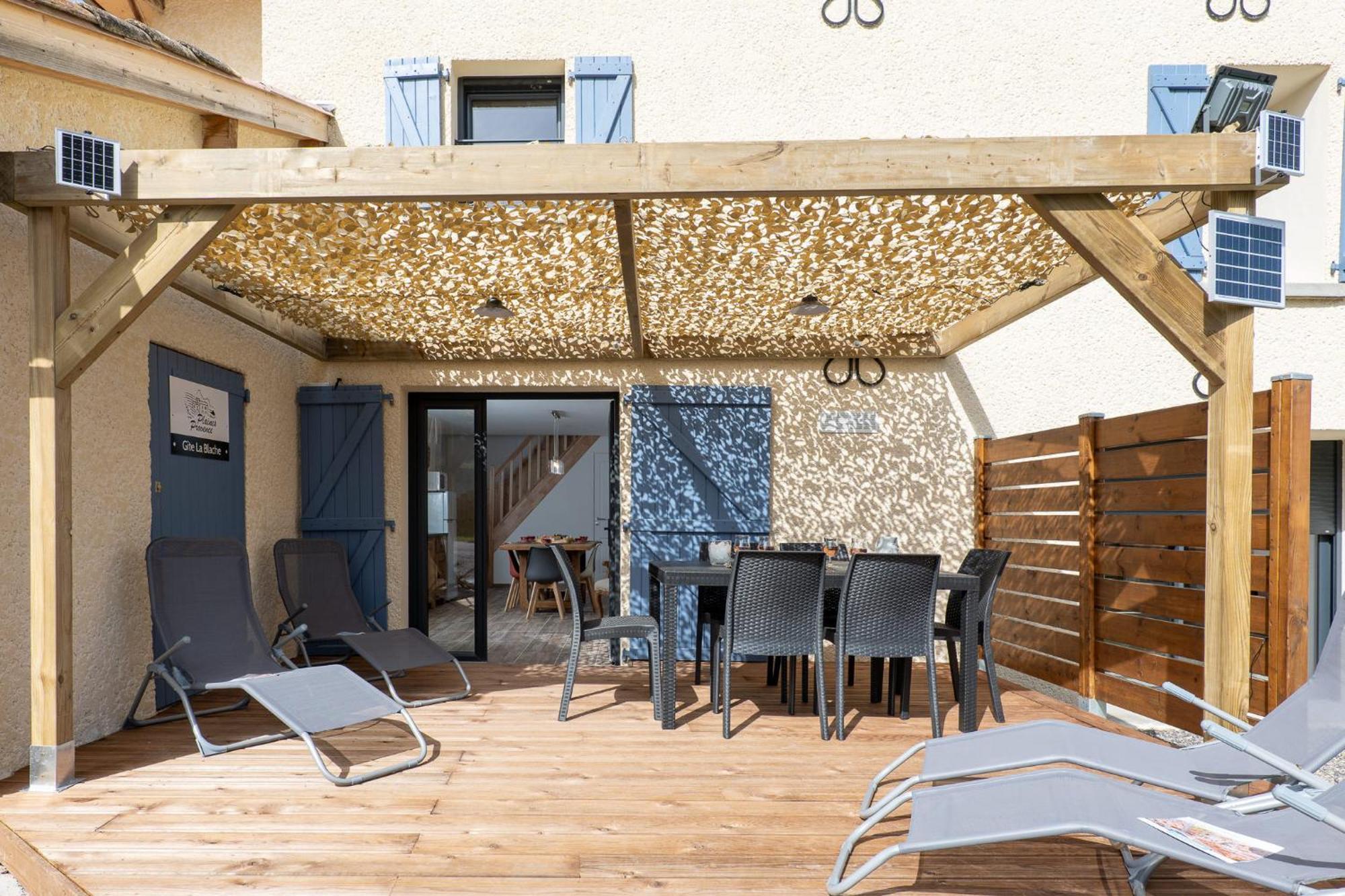 Plaines-Provence Spa&Sauna 디뉴레뱅 외부 사진