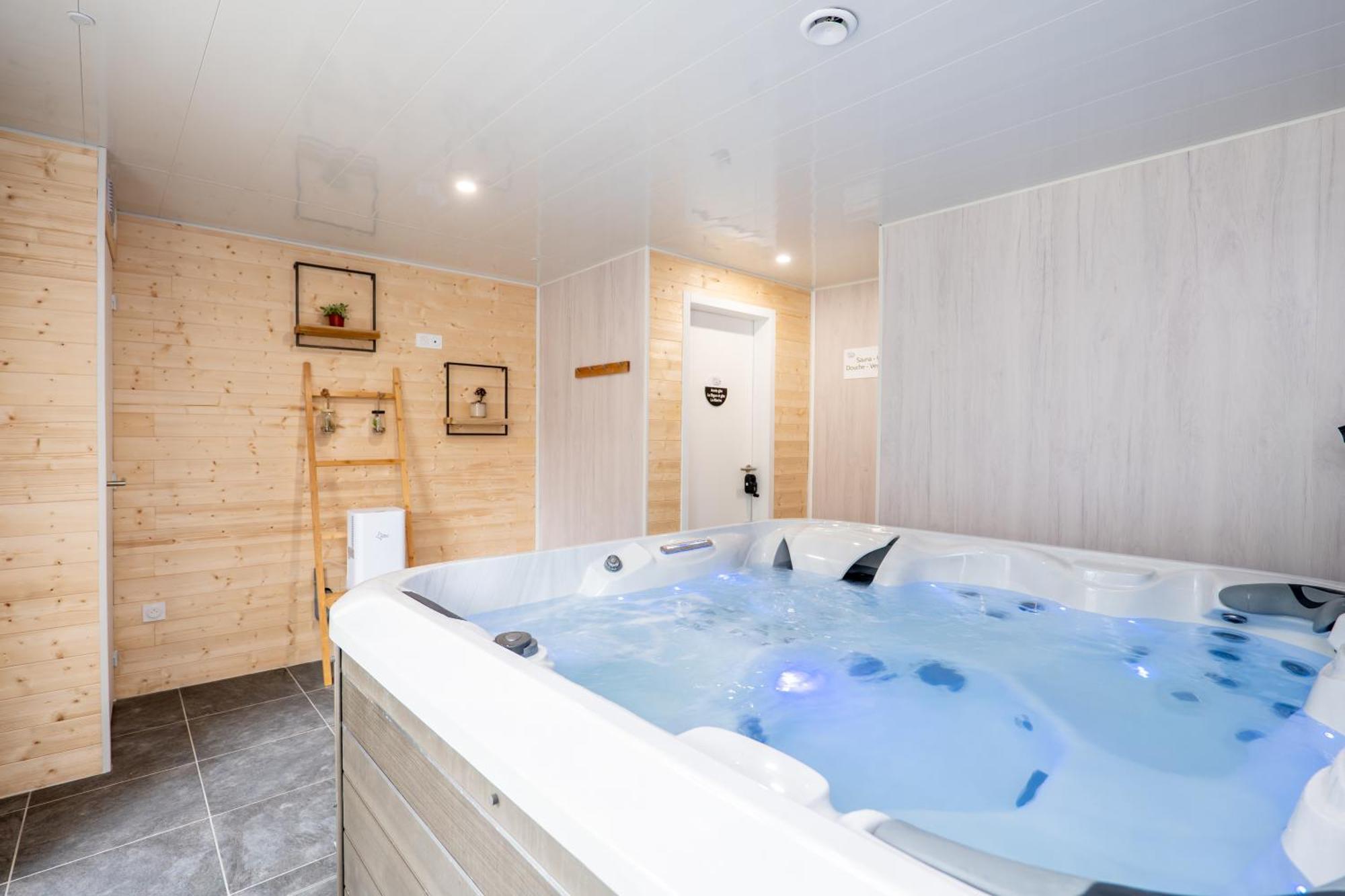 Plaines-Provence Spa&Sauna 디뉴레뱅 외부 사진