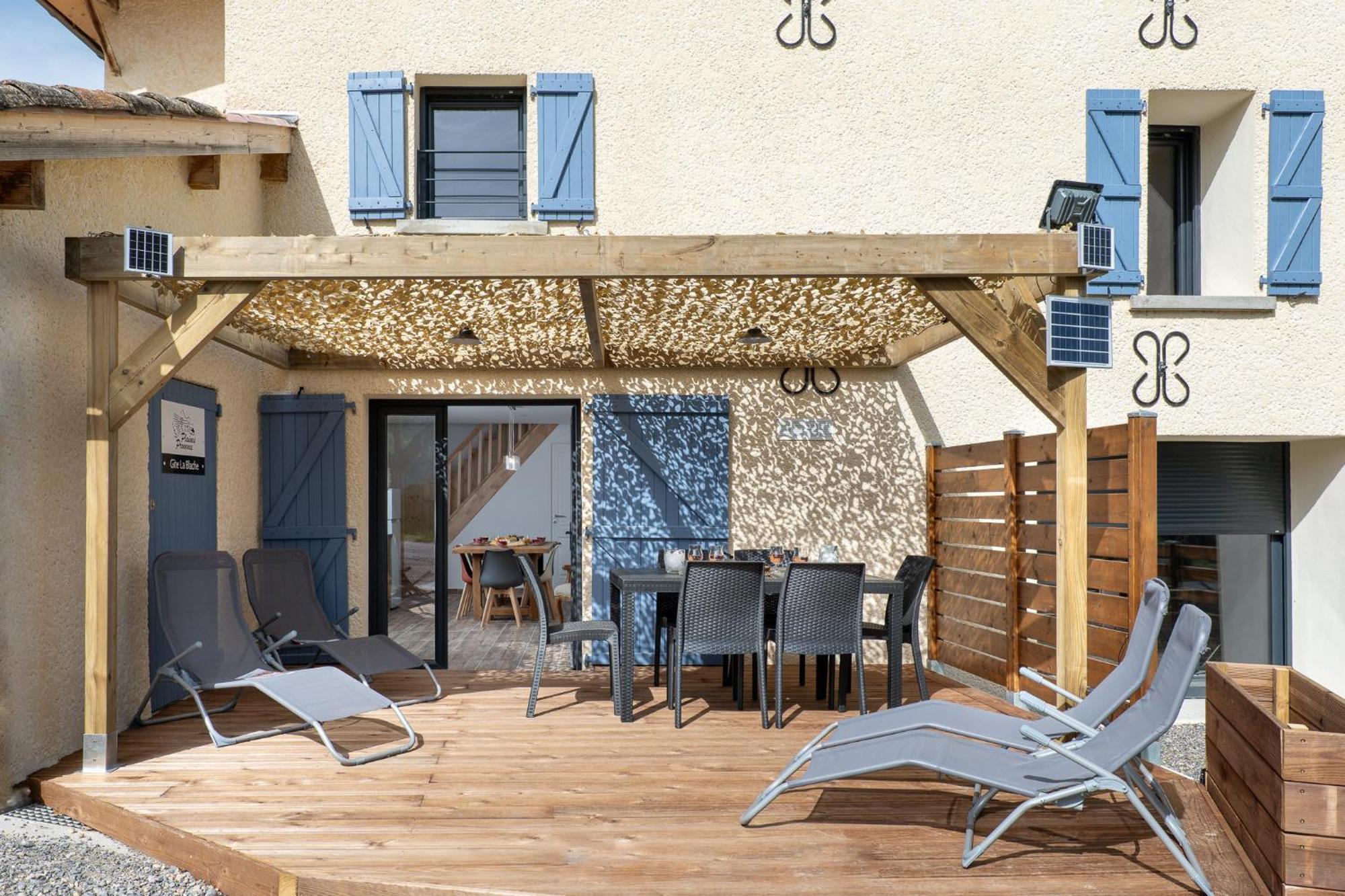 Plaines-Provence Spa&Sauna 디뉴레뱅 외부 사진